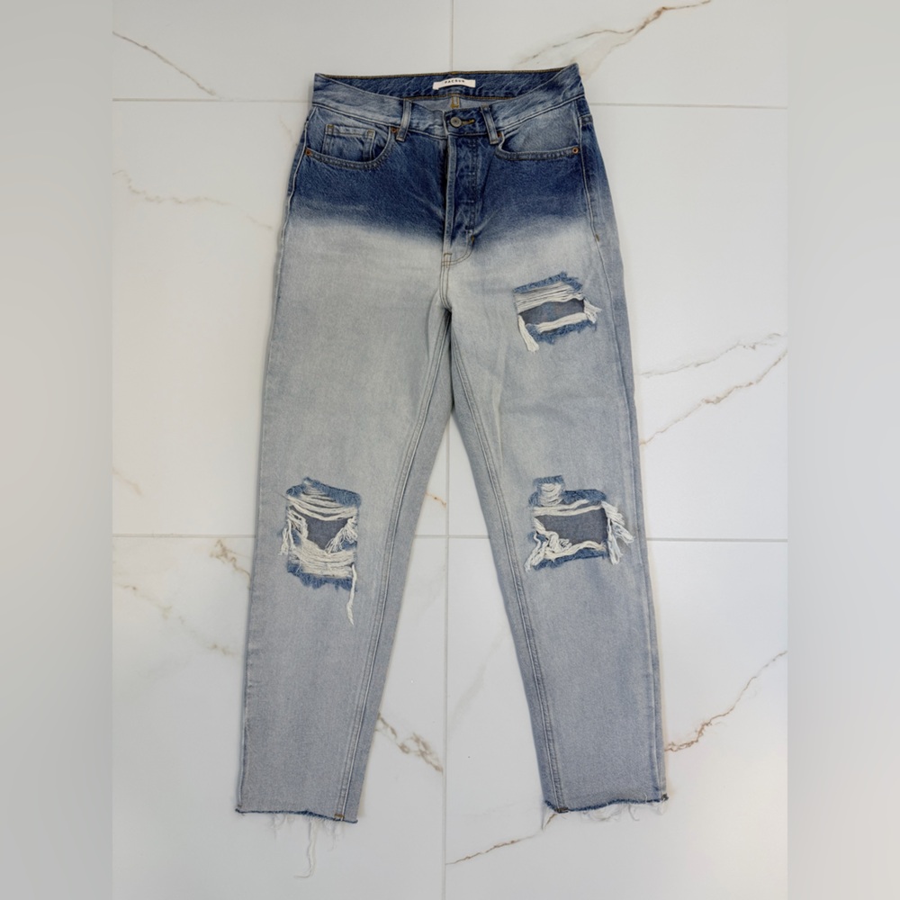PacSun High Rise Distressed Jeans - Blue and White